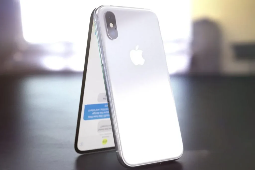 iPhone-fold-1200x800